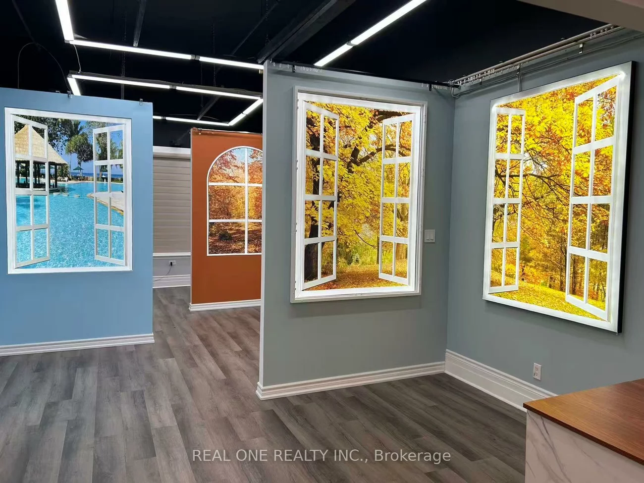 1200, Speers, 1014 - QE Queen Elizabeth, Oakville