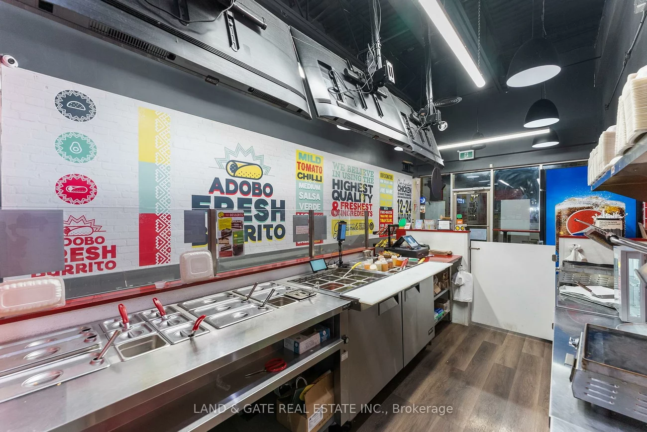 2501, Third, 1022 - WT West Oak Trails, Oakville