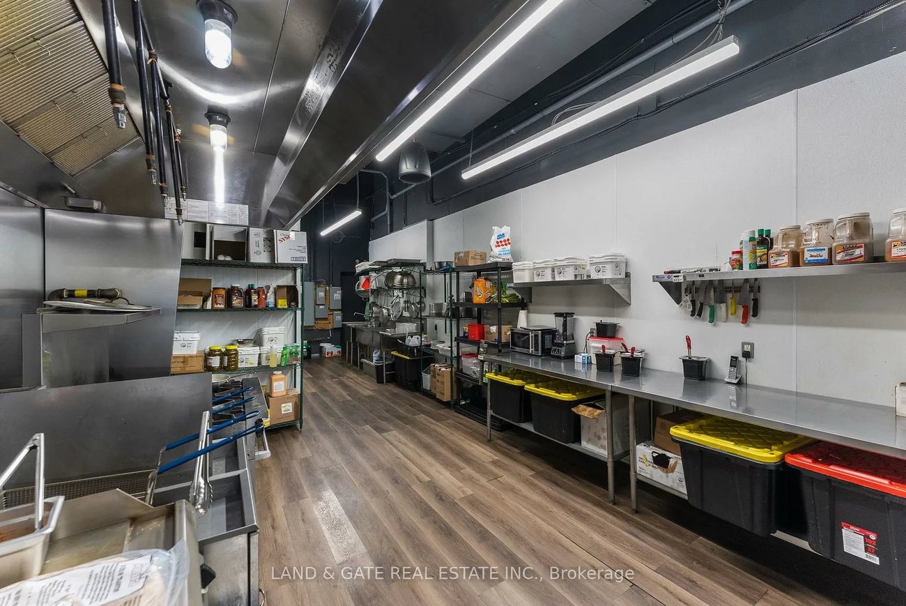 2501, Third, 1022 - WT West Oak Trails, Oakville