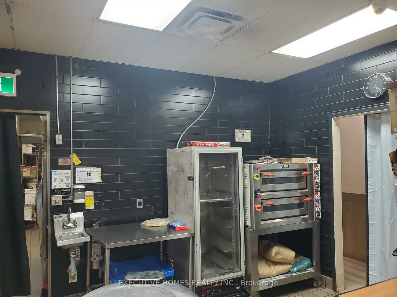 483, Dundas, 1008 - GO Glenorchy, Oakville