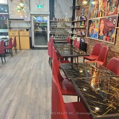 483, Dundas, 1008 - GO Glenorchy, Oakville