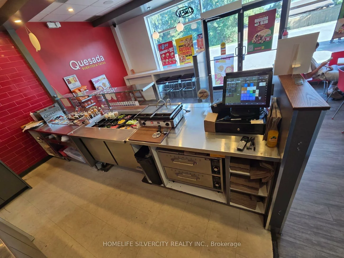 358, Speers, 1014 - QE Queen Elizabeth, Oakville