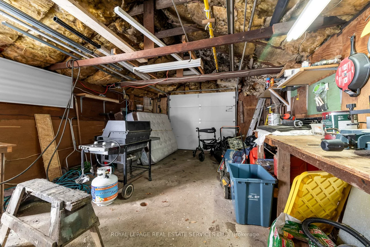 2386, Sovereign, 1001 - BR Bronte, Oakville