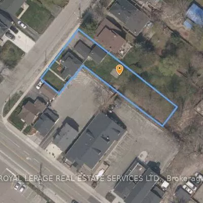 2386, Sovereign, 1001 - BR Bronte, Oakville