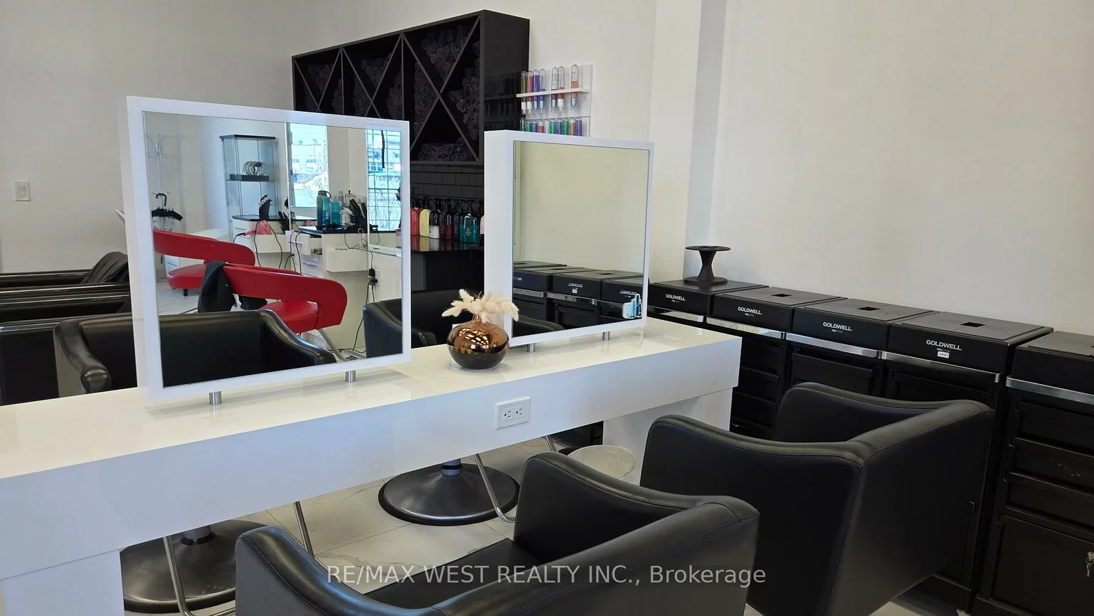 1903, Ironoak, 1005 - FA Falgarwood, Oakville