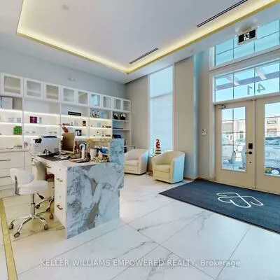 1545, Cornwall, 1014 - QE Queen Elizabeth, Oakville