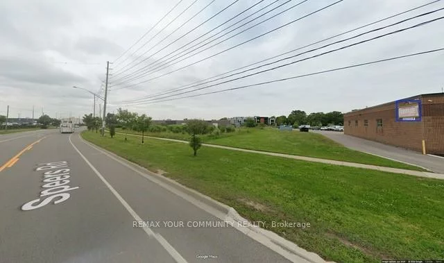 2150, Speers, 1014 - QE Queen Elizabeth, Oakville