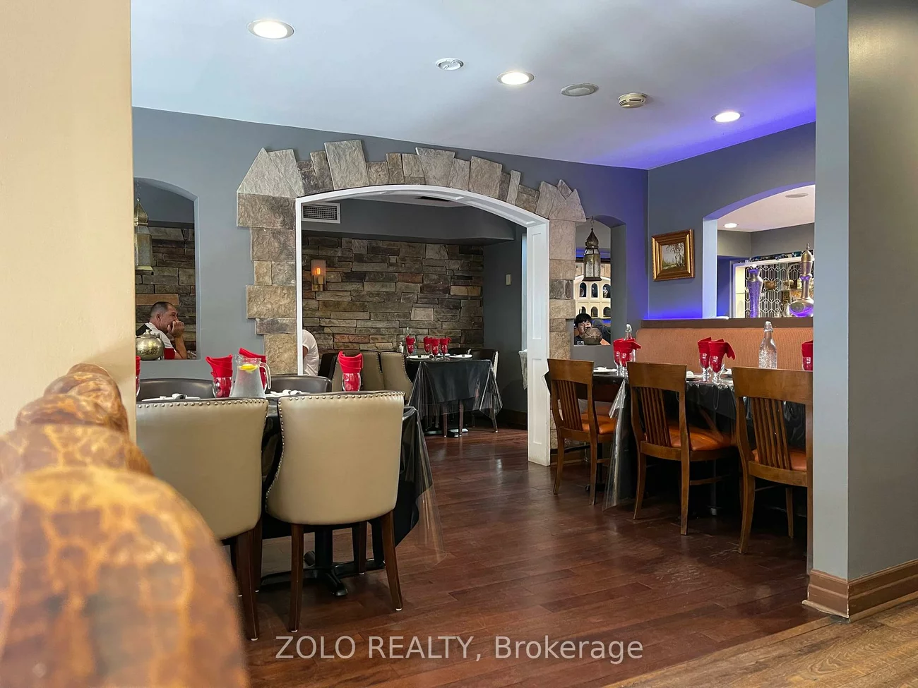 111, Trafalgar, 1013 - OO Old Oakville, Oakville