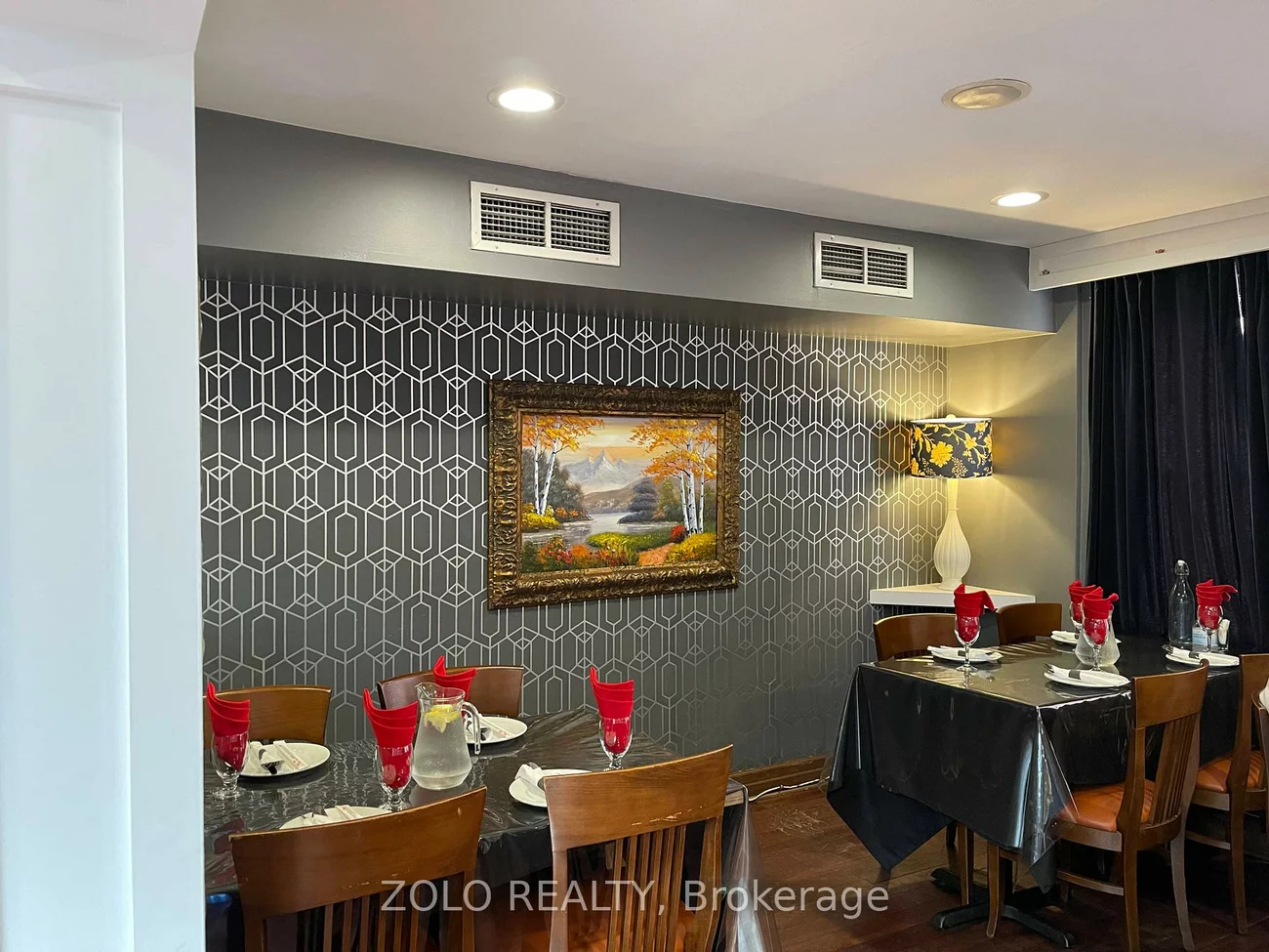 111, Trafalgar, 1013 - OO Old Oakville, Oakville