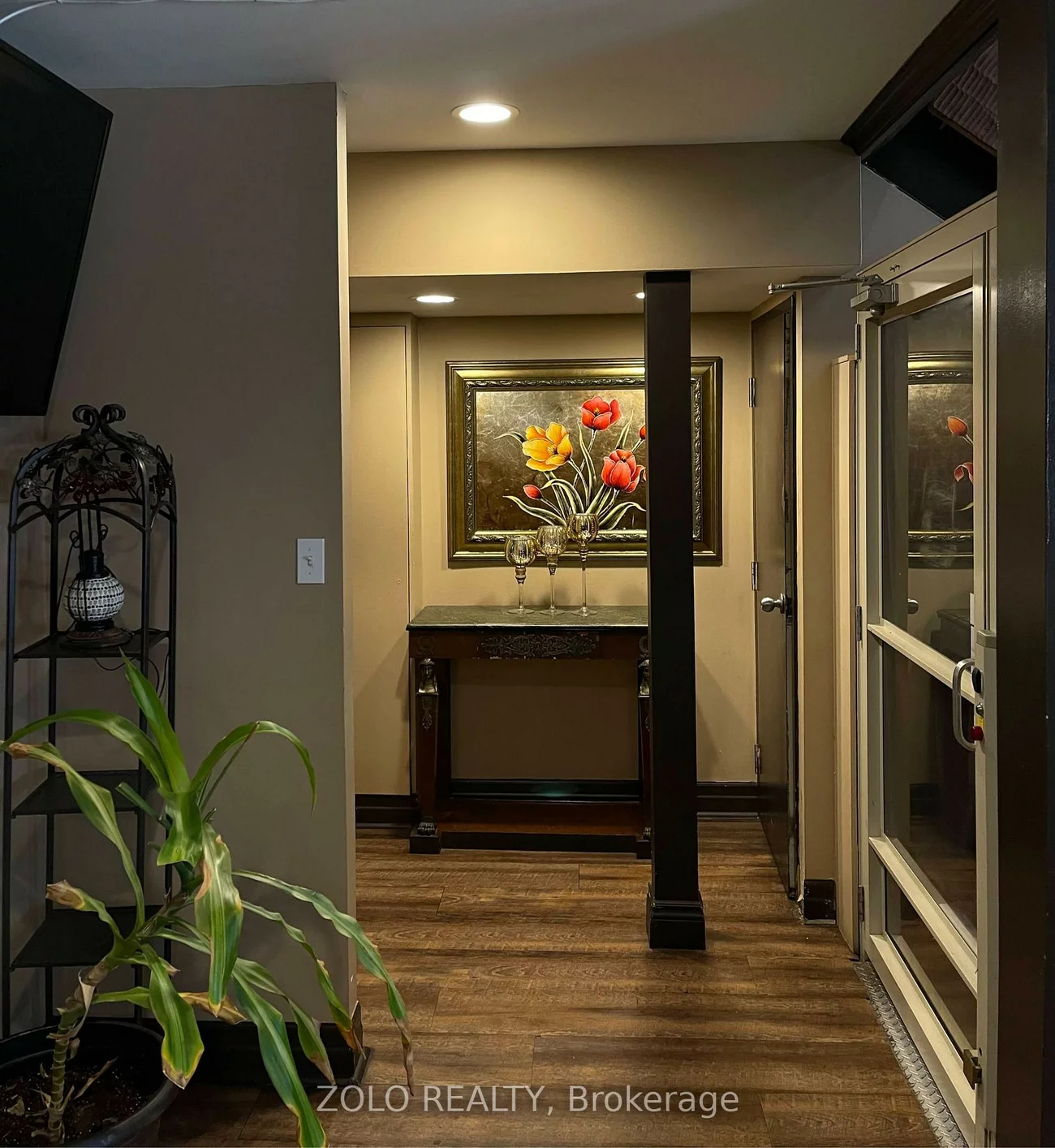 111, Trafalgar, 1013 - OO Old Oakville, Oakville