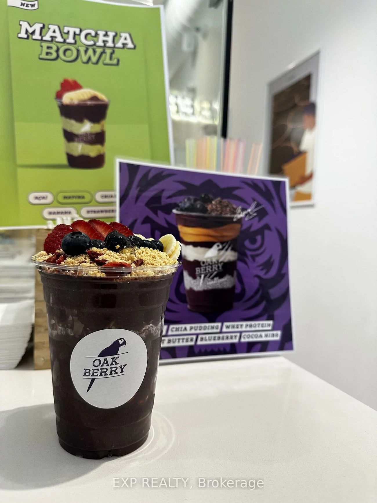 327, Lakeshore, 1013 - OO Old Oakville, Oakville