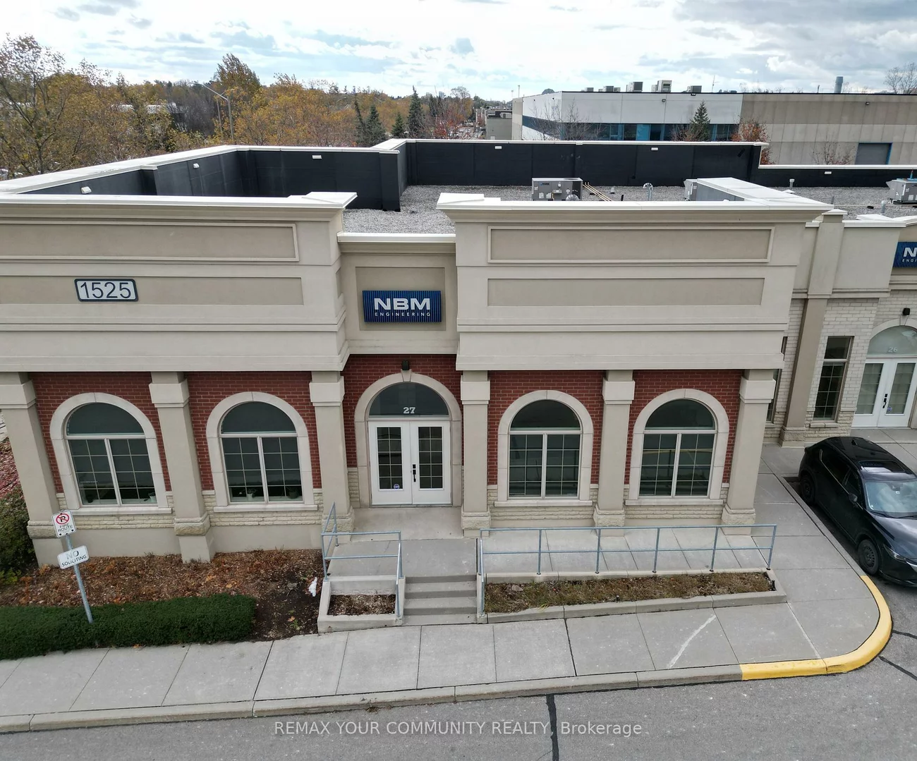 1525, Cornwall, 1014 - QE Queen Elizabeth, Oakville