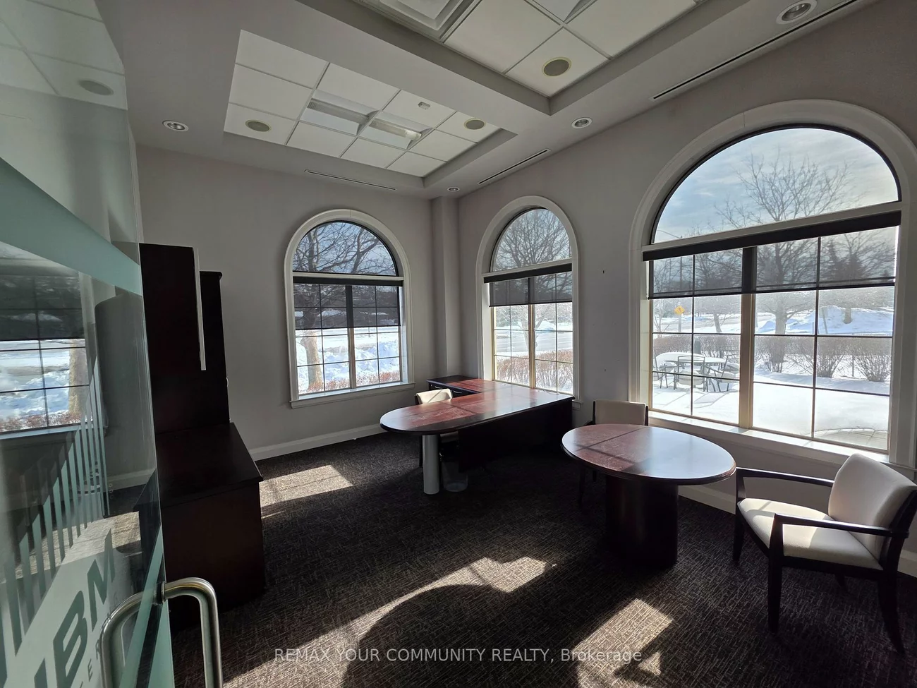 1525, Cornwall, 1014 - QE Queen Elizabeth, Oakville