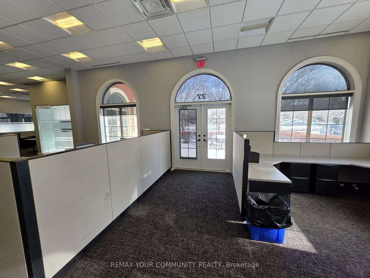 1525, Cornwall, 1014 - QE Queen Elizabeth, Oakville