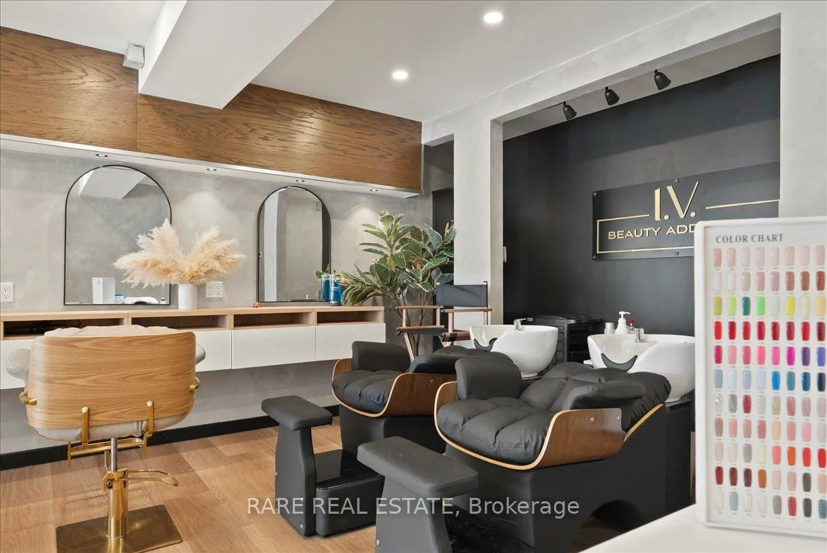 113, Dunn, 1013 - OO Old Oakville, Oakville