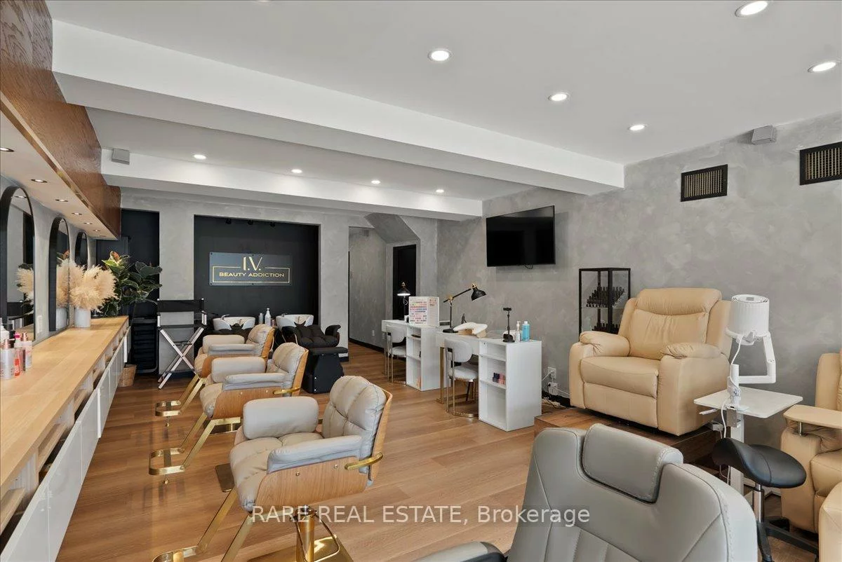 113, Dunn, 1013 - OO Old Oakville, Oakville