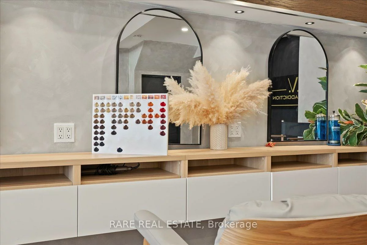 113, Dunn, 1013 - OO Old Oakville, Oakville