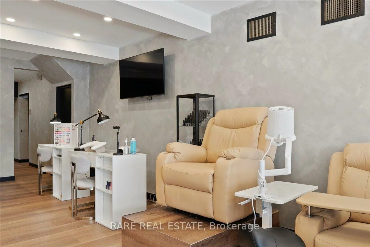 113, Dunn, 1013 - OO Old Oakville, Oakville