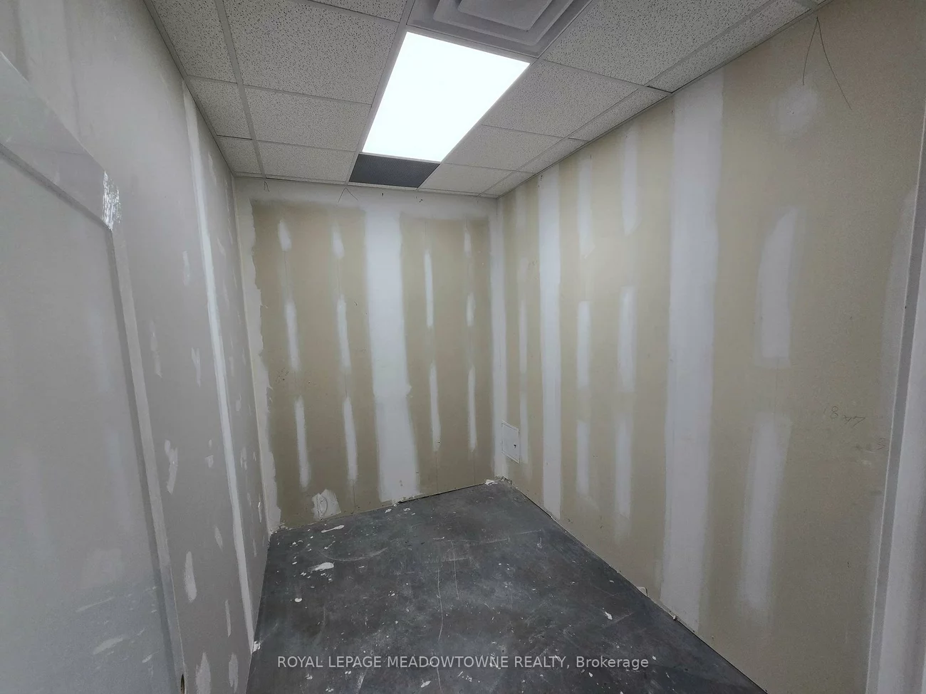 2578, Bristol, 1021 - WP Winston Park, Oakville