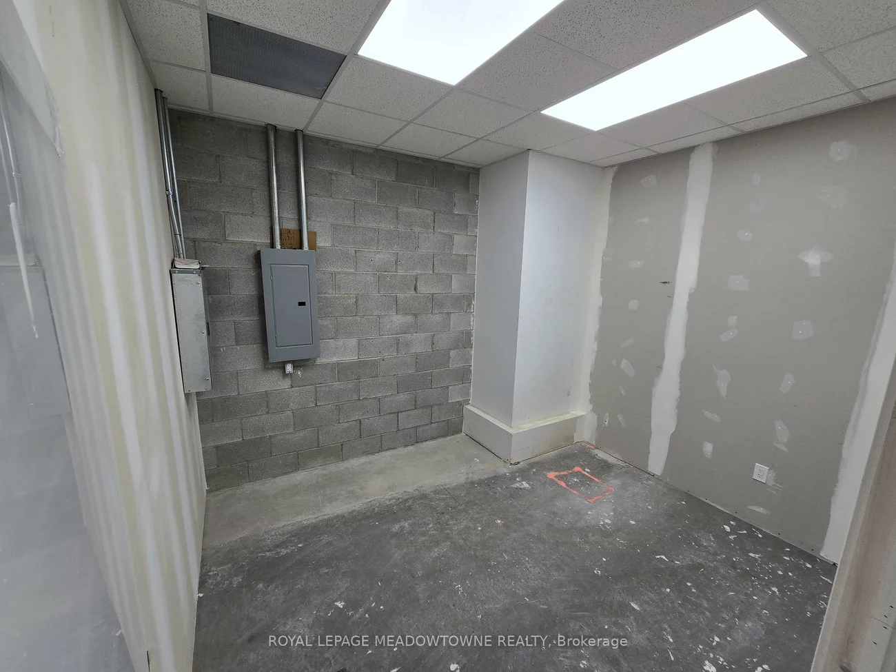 2578, Bristol, 1021 - WP Winston Park, Oakville