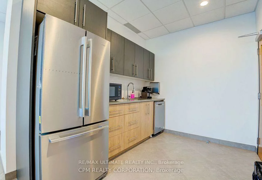 3485, Rebecca, 1001 - BR Bronte, Oakville