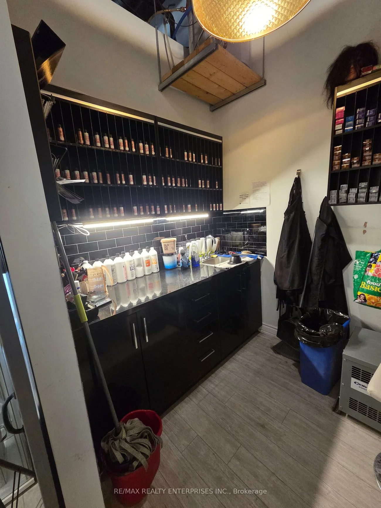 216, Oak Park, 1015 - RO River Oaks, Oakville