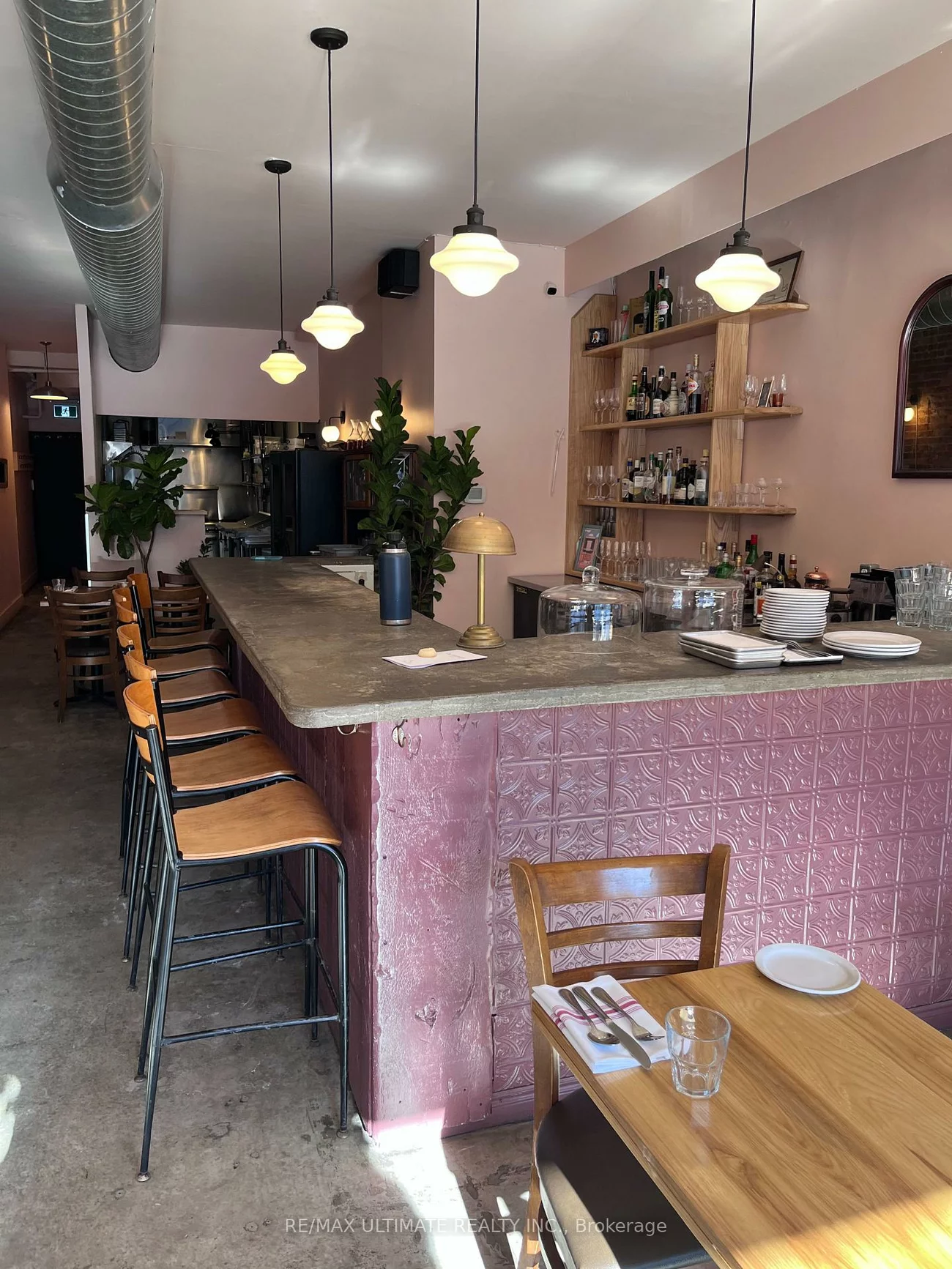 314, Kerr, 1002 - CO Central, Oakville