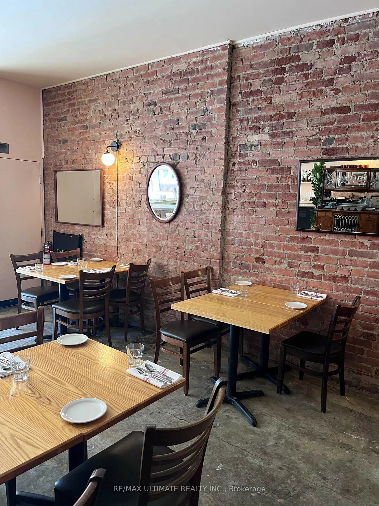 314, Kerr, 1002 - CO Central, Oakville