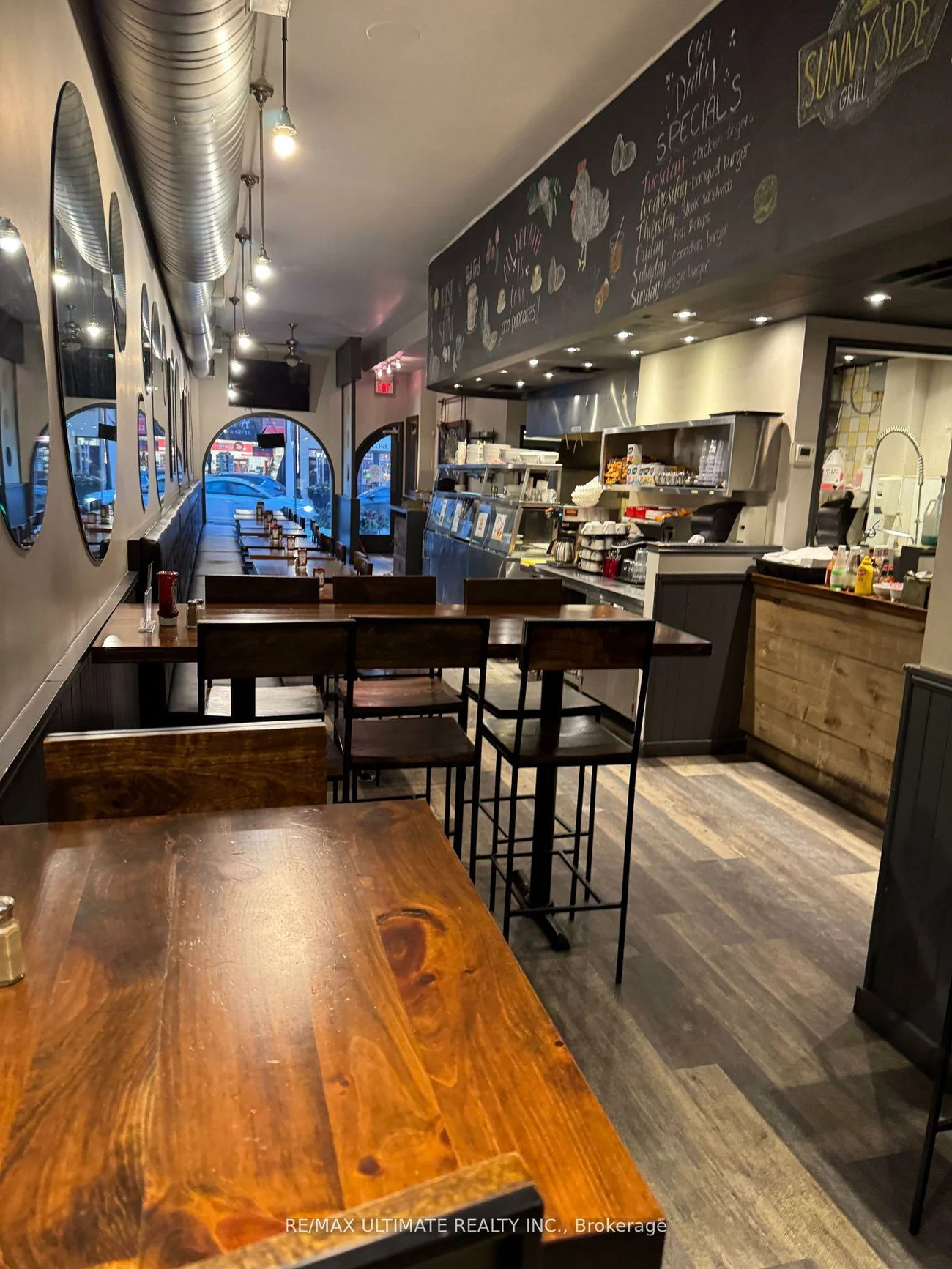 337, Lakeshore, 1013 - OO Old Oakville, Oakville