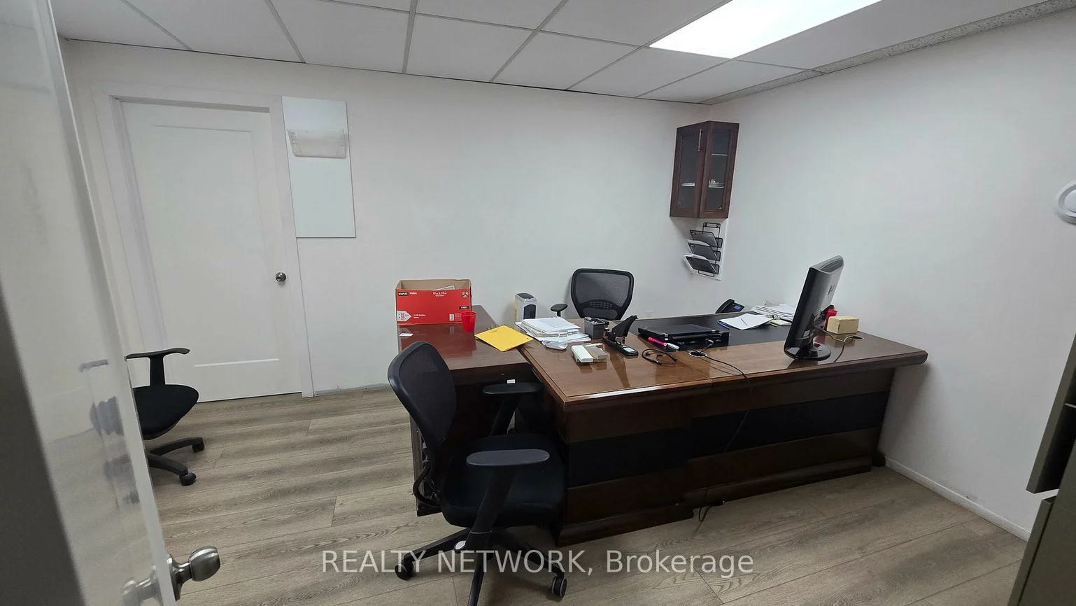 2172, Wyecroft, 1014 - QE Queen Elizabeth, Oakville