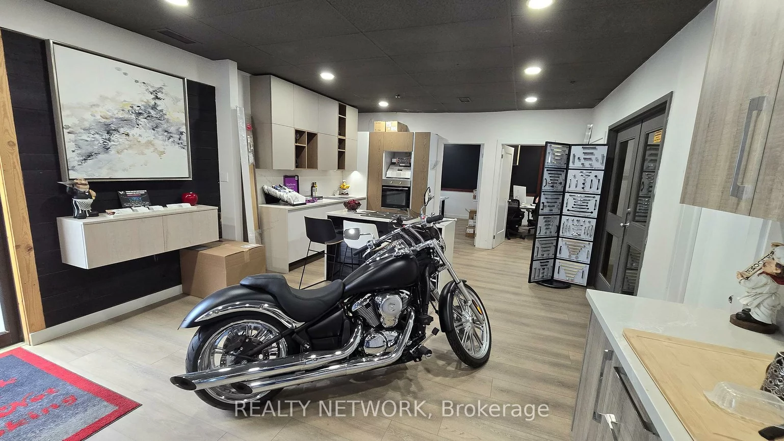 2172, Wyecroft, 1014 - QE Queen Elizabeth, Oakville