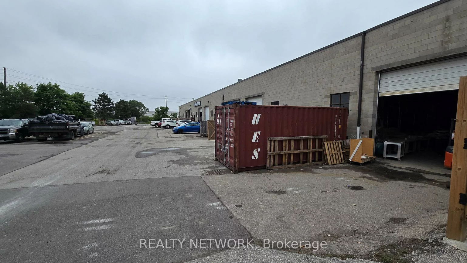 2172, Wyecroft, 1014 - QE Queen Elizabeth, Oakville