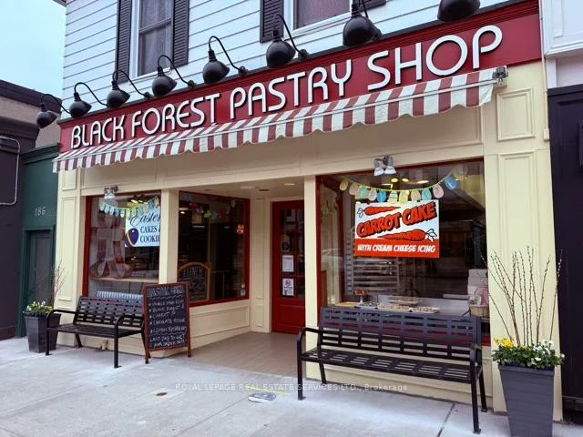 184, Lakeshore, 1013 - OO Old Oakville, Oakville