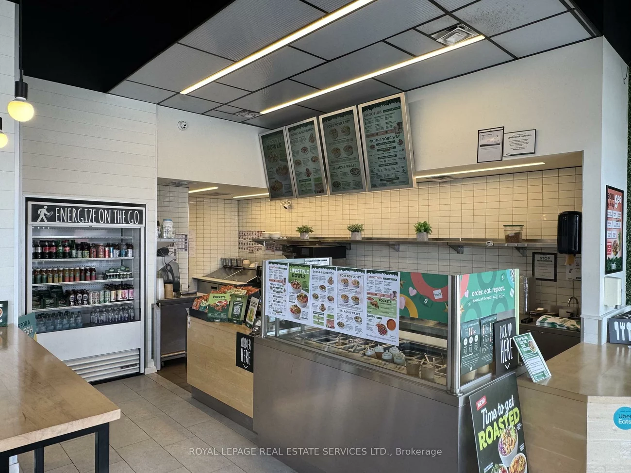 330, Dundas, 1018 - WC Wedgewood Creek, Oakville