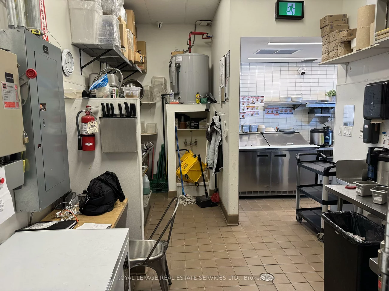 330, Dundas, 1018 - WC Wedgewood Creek, Oakville