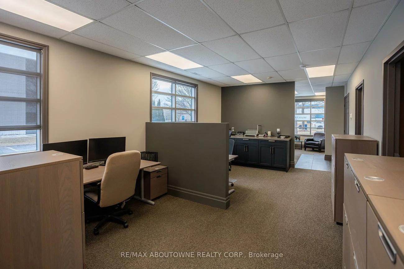 1464, Cornwall, 1011 - MO Morrison, Oakville