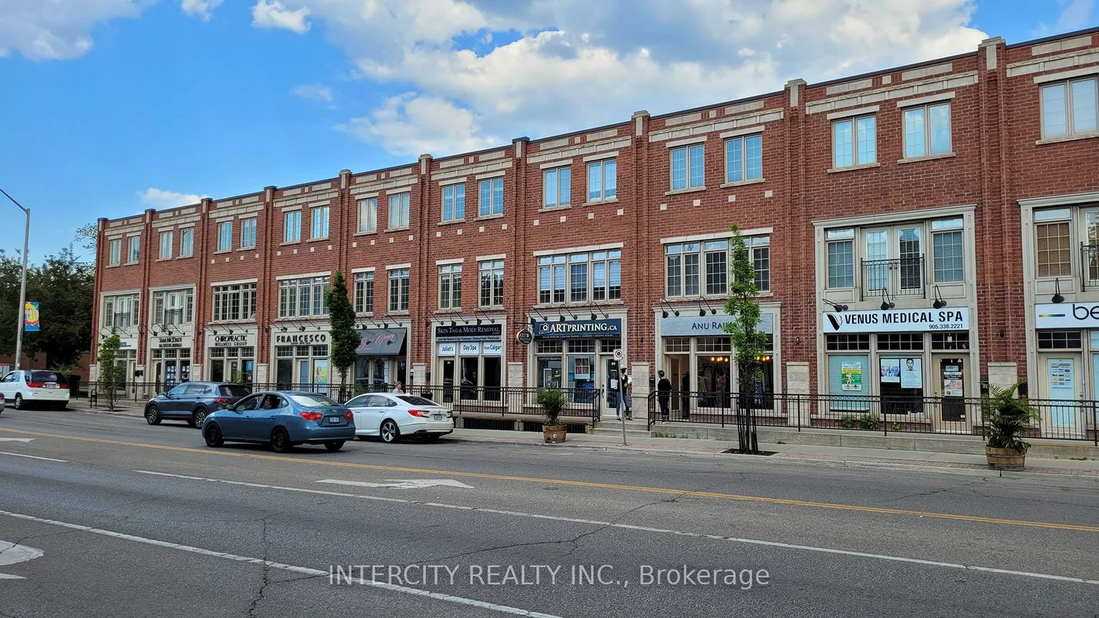 86, Lakeshore, 1002 - CO Central, Oakville