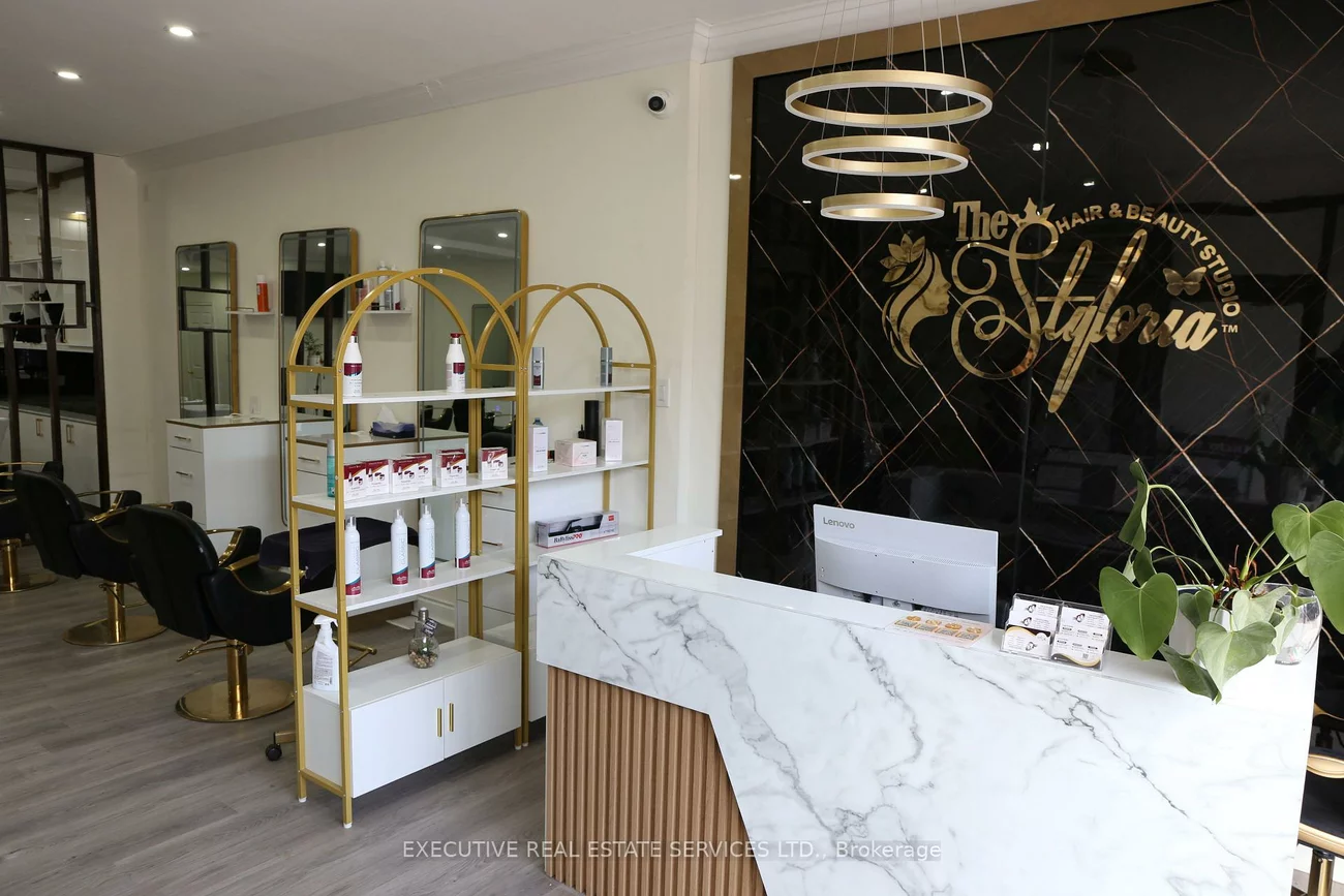 328, Kerr, 1002 - CO Central, Oakville