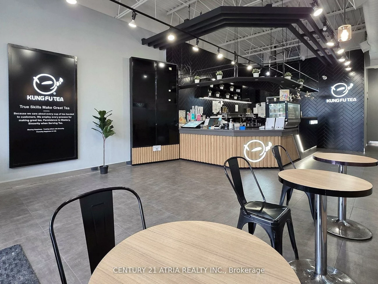 2460, Neyagawa, 1015 - RO River Oaks, Oakville