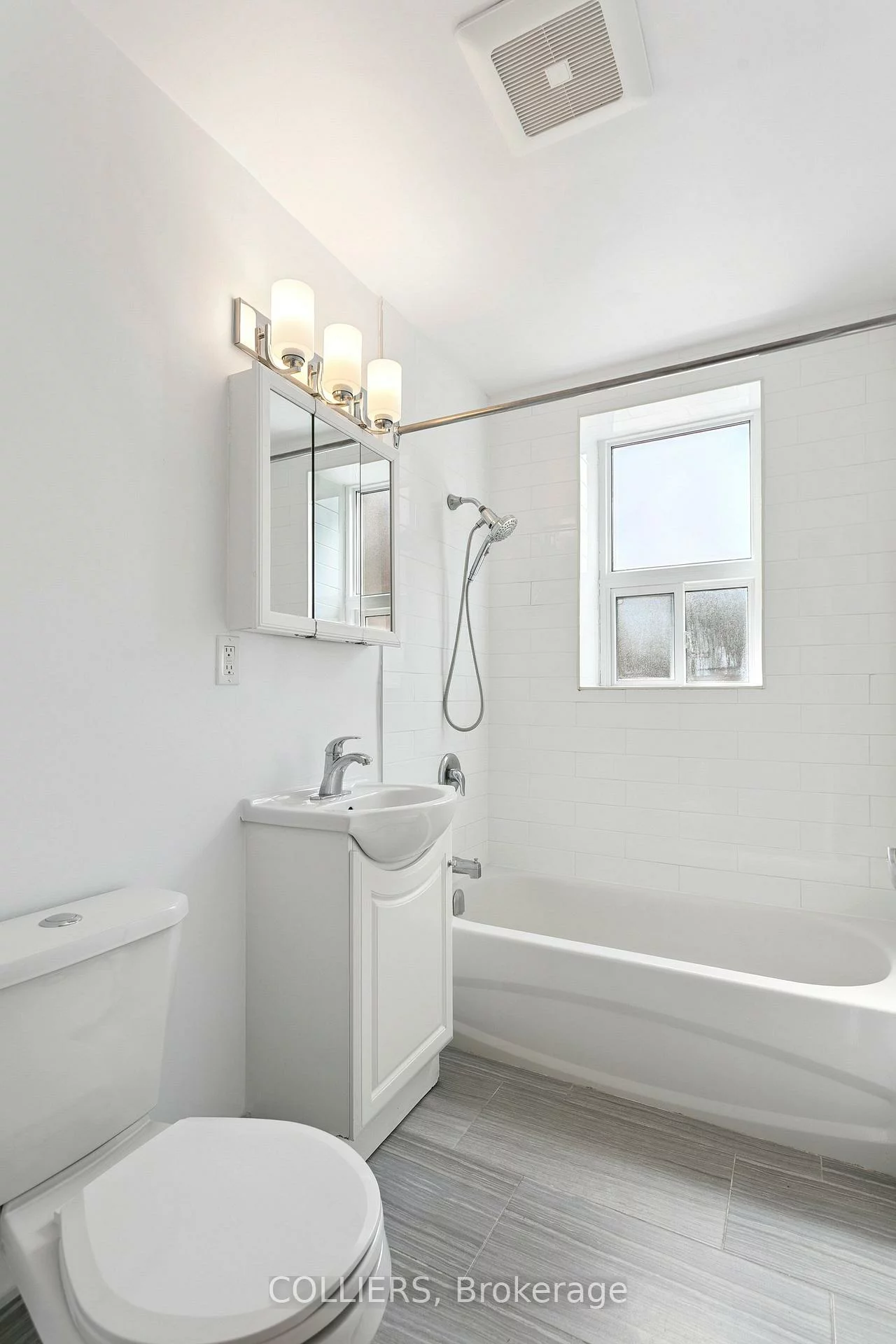 56, South Forster Park, 1002 - CO Central, Oakville