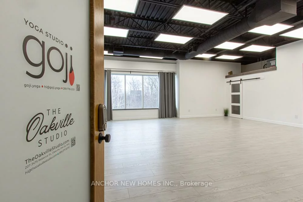 3485, Rebecca, 1014 - QE Queen Elizabeth, Oakville