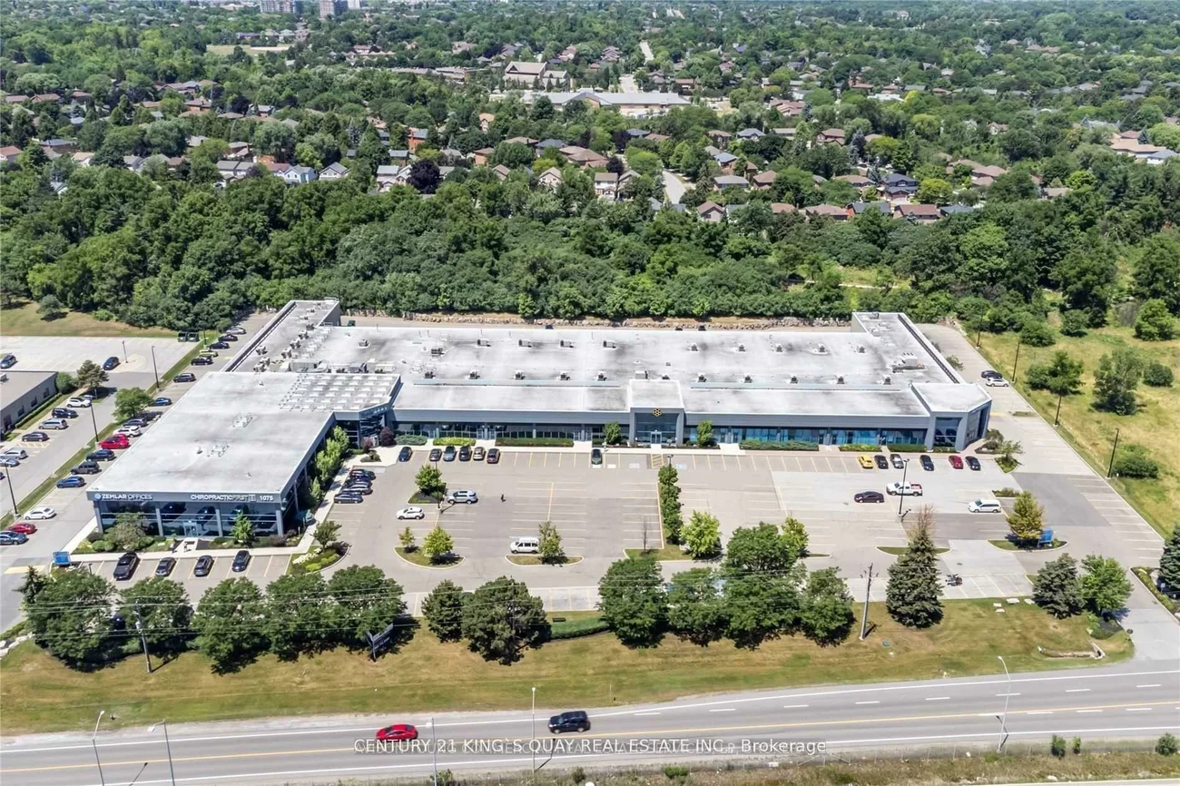 1075, North Service, 1014 - QE Queen Elizabeth, Oakville