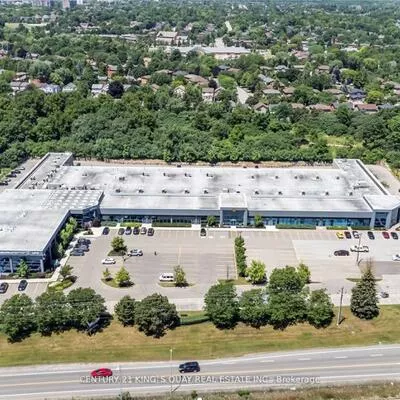 1075, North Service, 1014 - QE Queen Elizabeth, Oakville