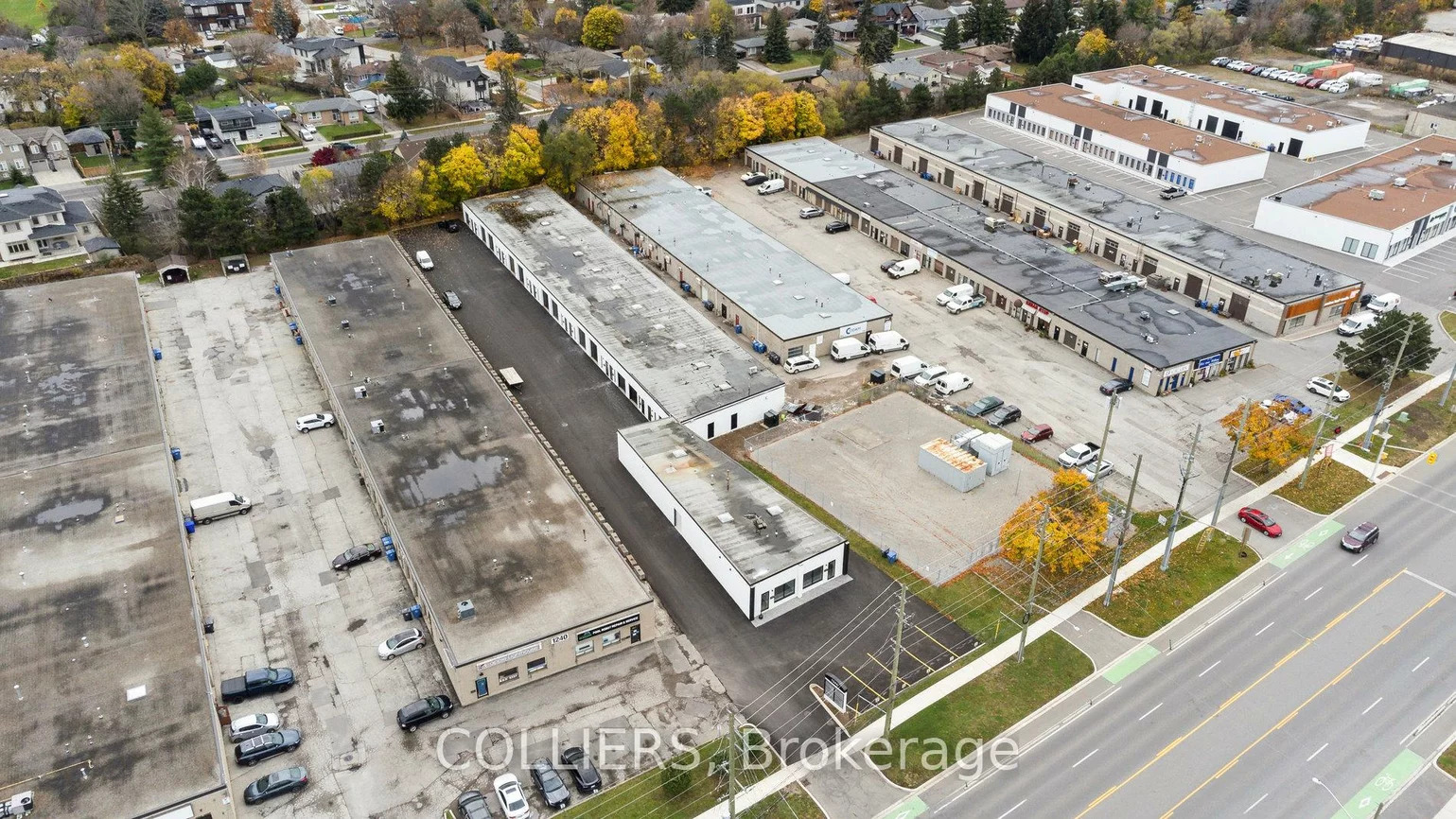 1244, Speers, 1014 - QE Queen Elizabeth, Oakville