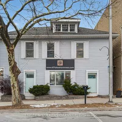 67, Lakeshore, 1002 - CO Central, Oakville