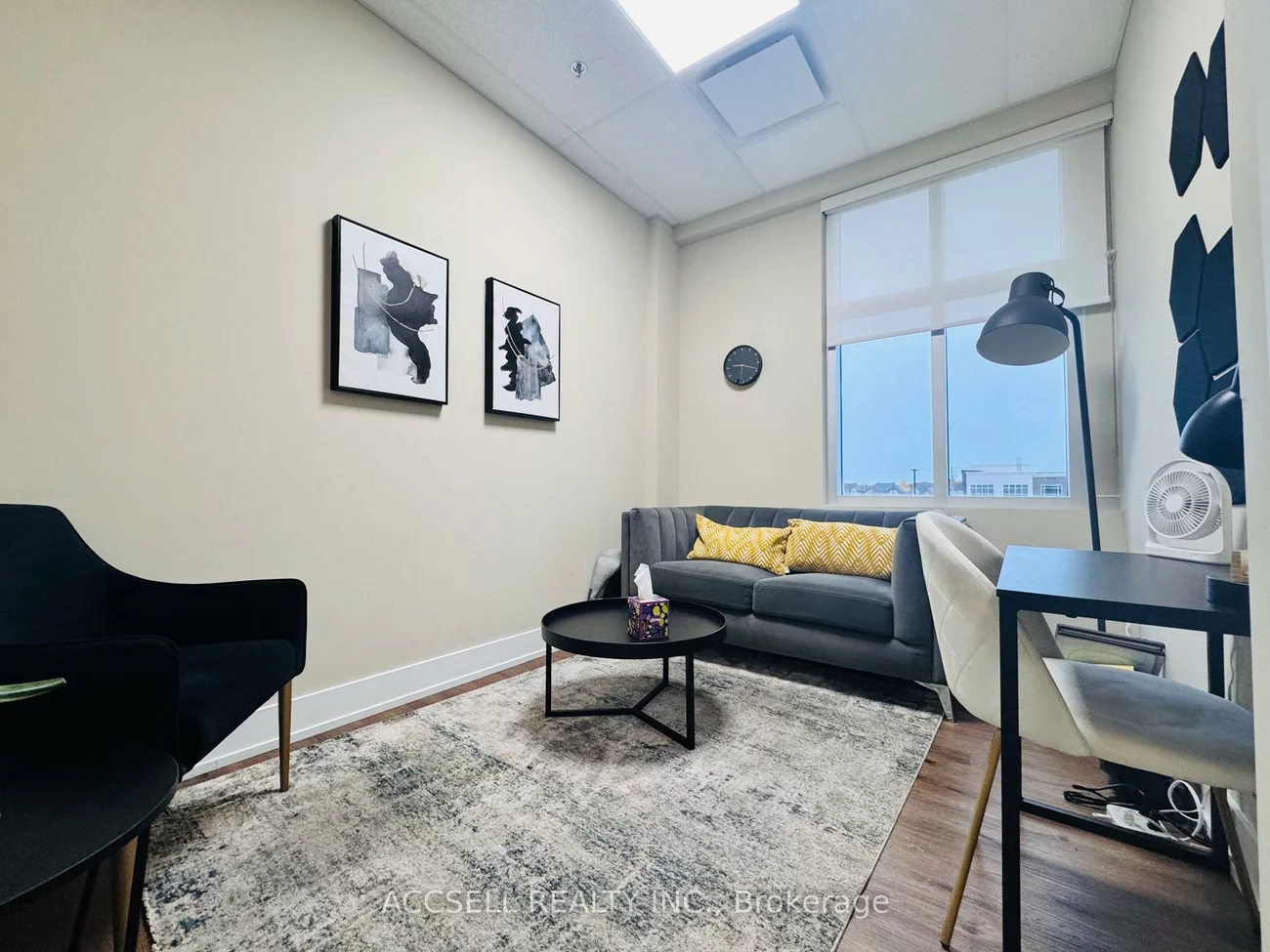 3485, Rebecca, 1014 - QE Queen Elizabeth, Oakville