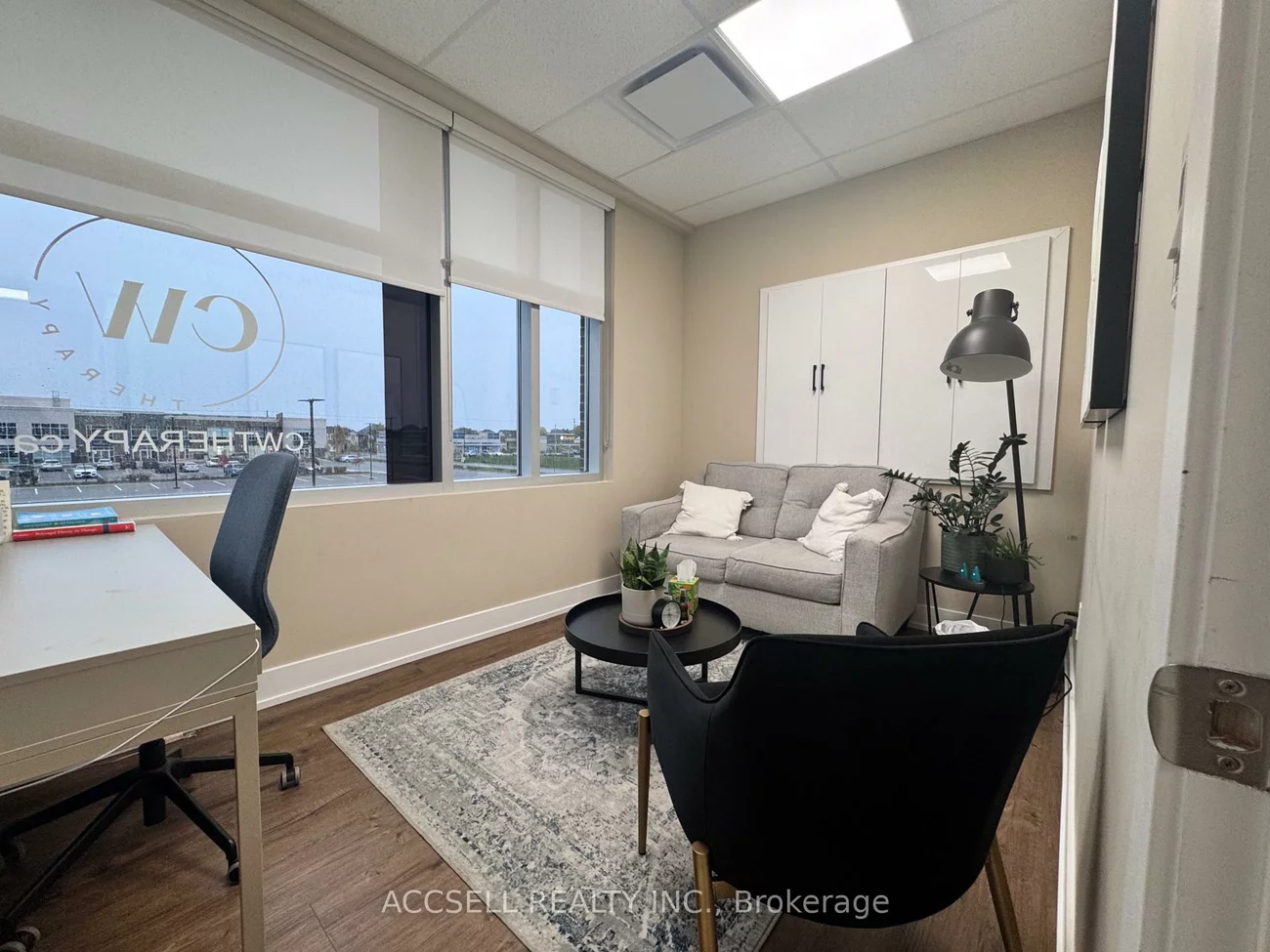 3485, Rebecca, 1014 - QE Queen Elizabeth, Oakville