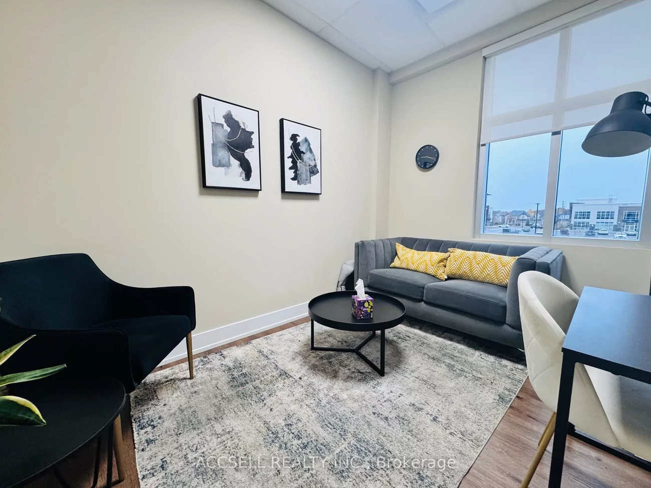 3485, Rebecca, 1014 - QE Queen Elizabeth, Oakville