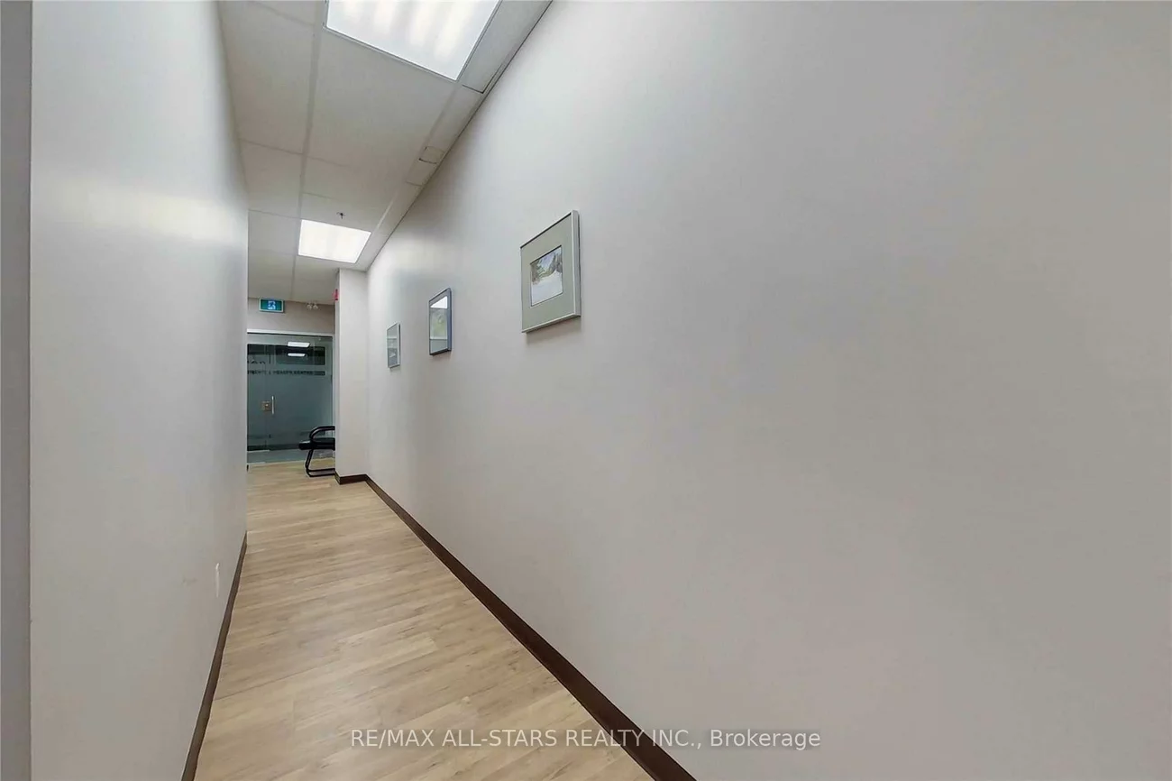 3075, Hospital, 1012 - NW Northwest, Oakville