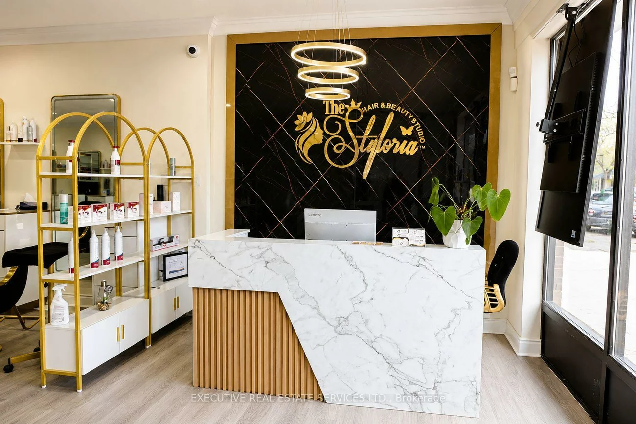 328, Kerr, 1002 - CO Central, Oakville